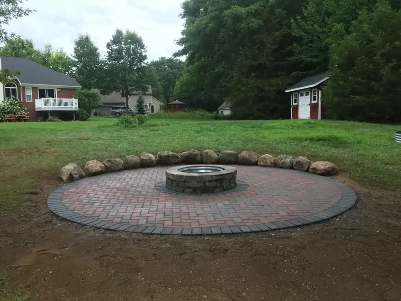 Circular paver fire pit area